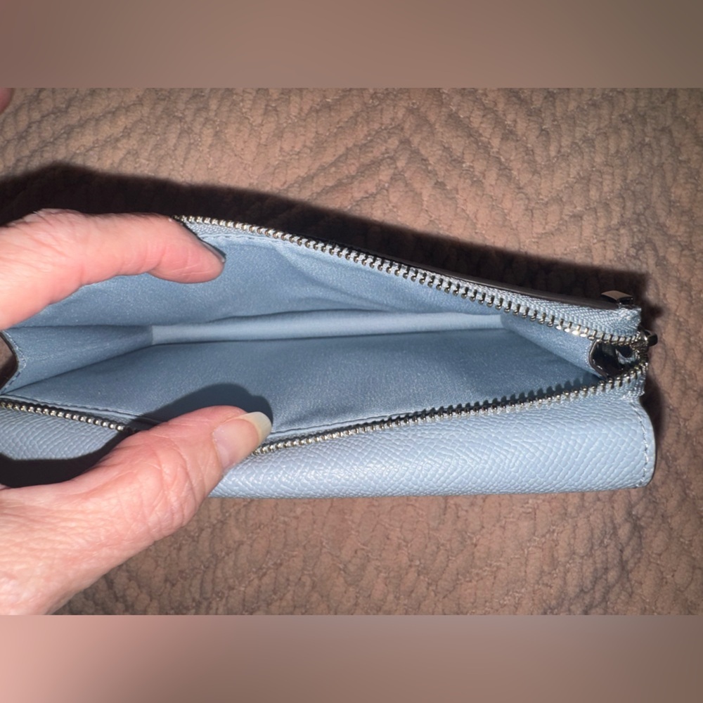Coach Powder Blue Leather Wristlet Wallet w/ Strap NWOT - Picture 5 of 14